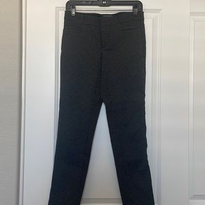 Cropped work pants, great condition
